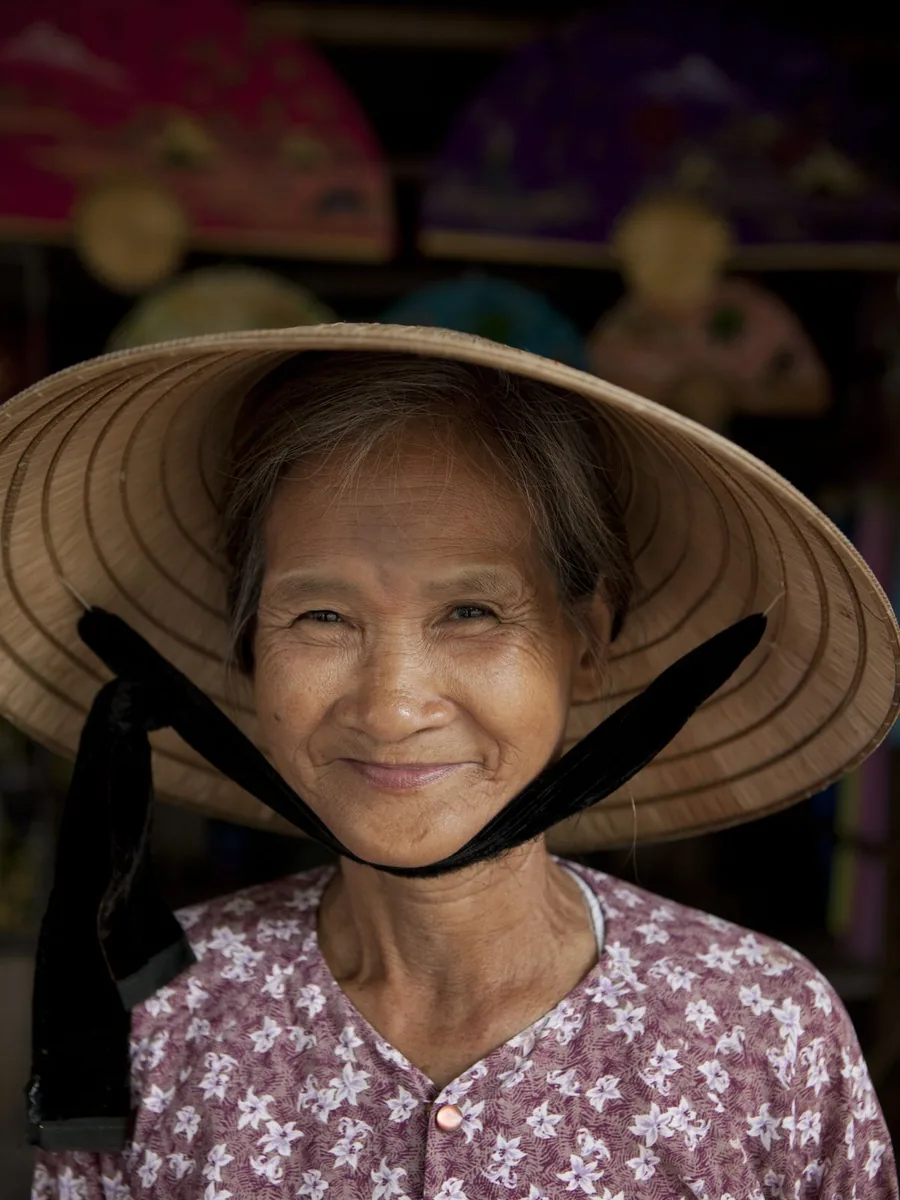 Người già